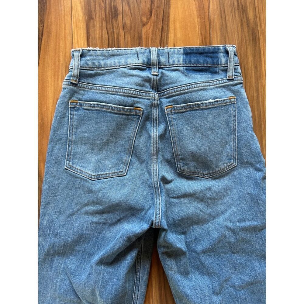 Abercrombie & Fitch Light Blue Cropped Jeans - Picture 4 of 6
